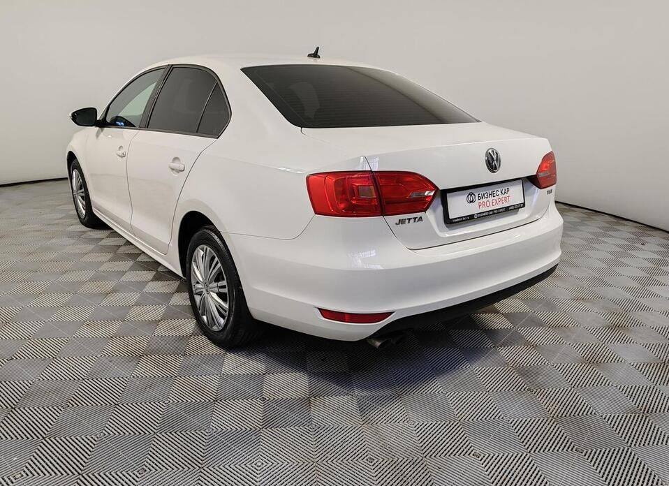 Volkswagen Jetta 1.4 MT (122 л.с.)