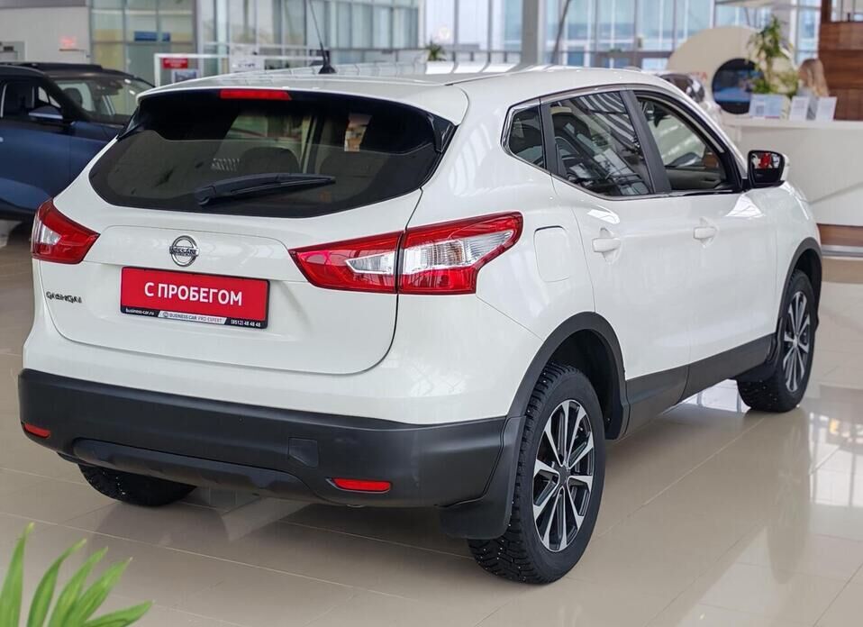 Nissan Qashqai, II 2.0 CVT (144 л.с.)
