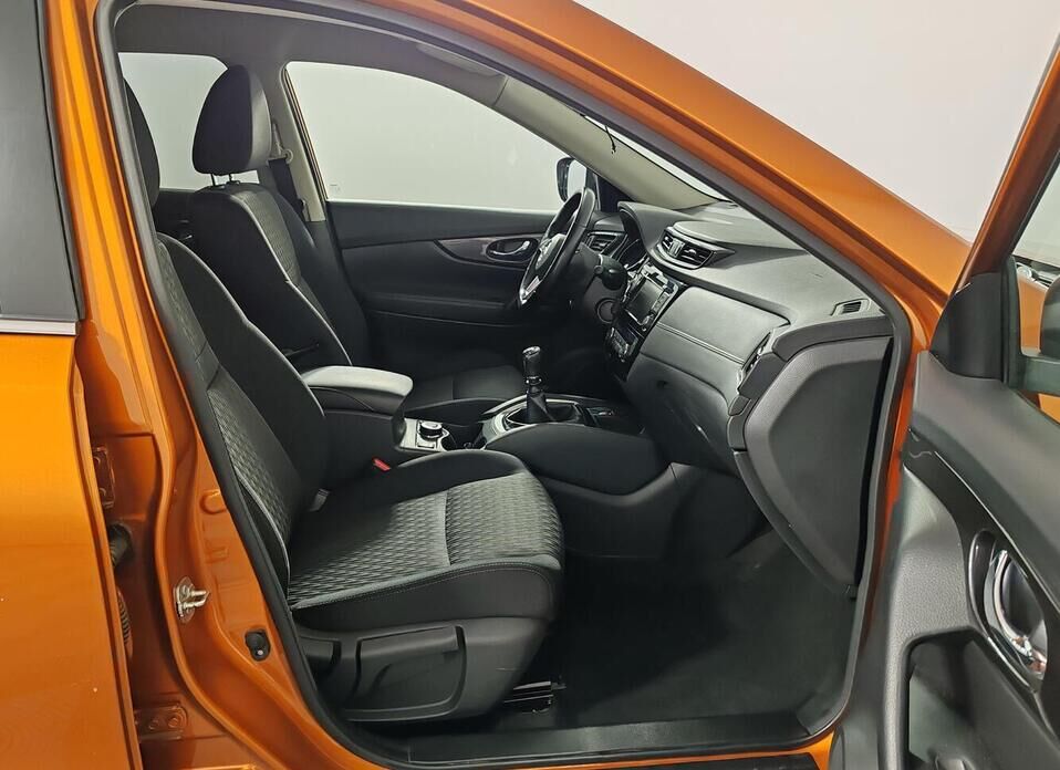Nissan X-Trail, III Рестайлинг 1.6d MT (130 л.с.)