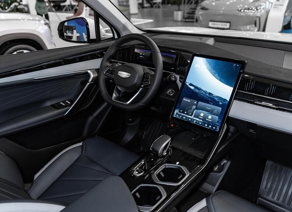 Geely Atlas, II 2.0 AT (200 л.с.) 4WD