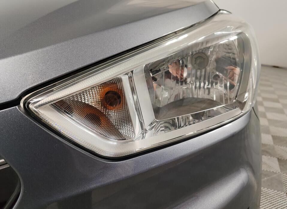 Hyundai Creta 1.6 AT (123 л.с.)