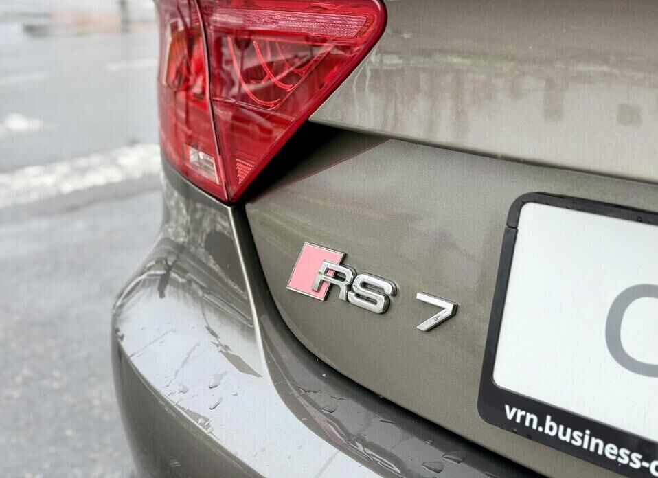 Audi A7, I (4G) 3.0 AMT (300 л.с.) 4WD