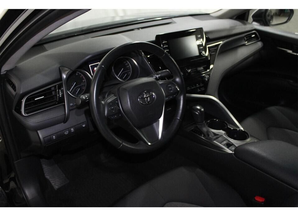 Toyota Camry, VIII (XV70) Рестайлинг 2.0 CVT (150 л.с.)