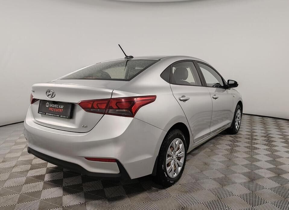 Hyundai Solaris, II 1.6 MT (123 л.с.)