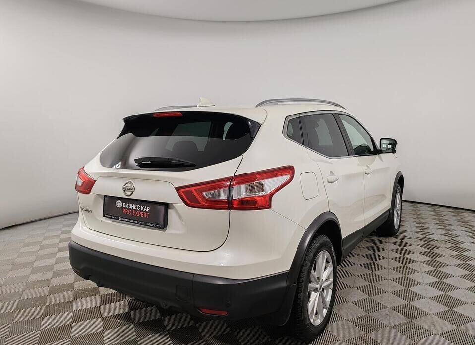 Nissan Qashqai, II 2.0 CVT (144 л.с.) 4WD