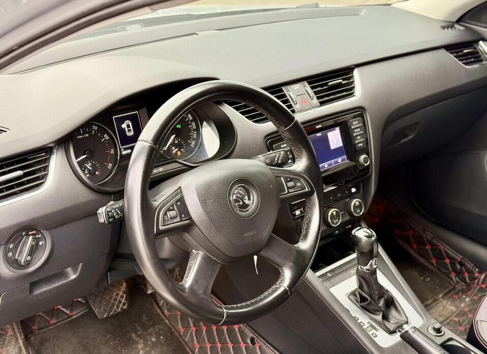 Skoda Octavia, III (A7) 1.8 AMT (180 л.с.)