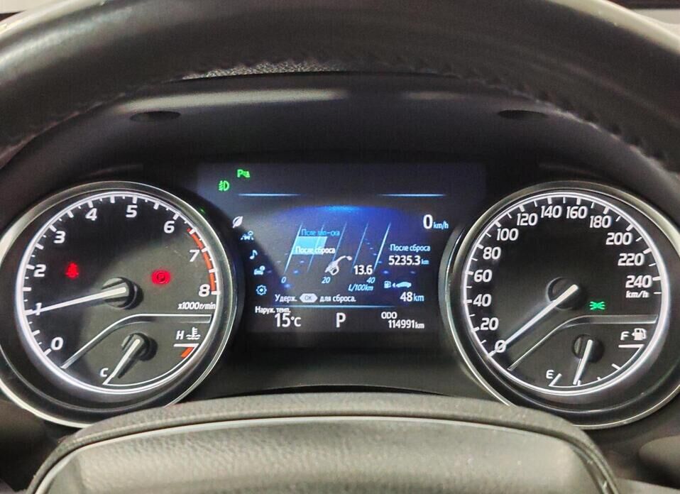 Toyota Camry, VIII (XV70) 2.5 AT (181 л.с.)