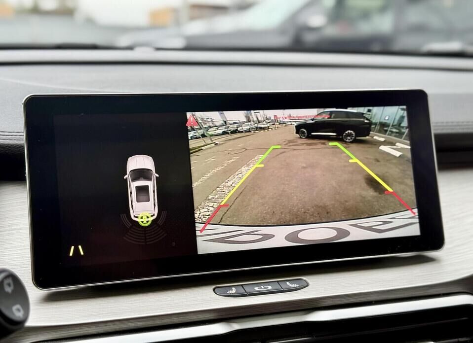 Geely Coolray, I 1.5 AMT (150 л.с.)