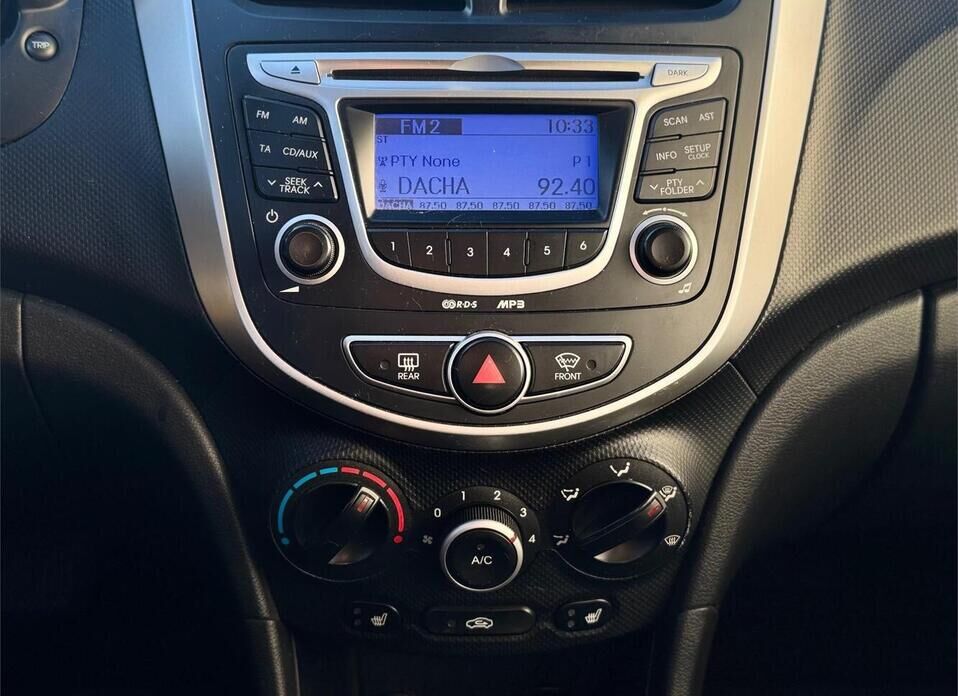 Hyundai Solaris, I 1.6 AT (123 л.с.)