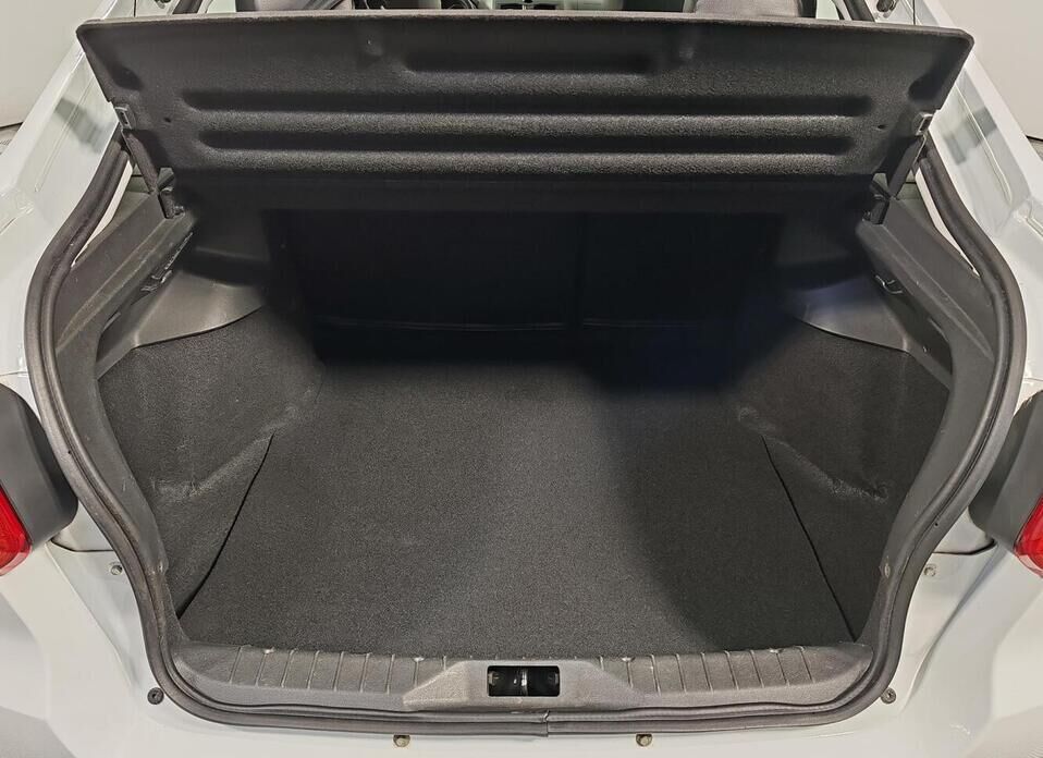 LADA (ВАЗ) Granta, I Рестайлинг 1.6 MT (90 л.с.)