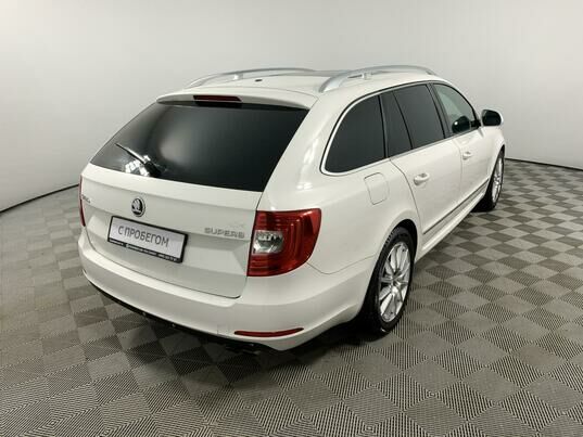 Skoda Superb, 2013 г., 261 776 км