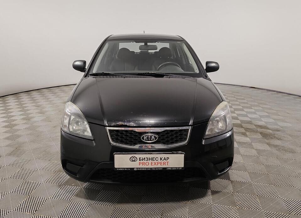 Kia Rio, II Рестайлинг 1.4 AT (95 л.с.)