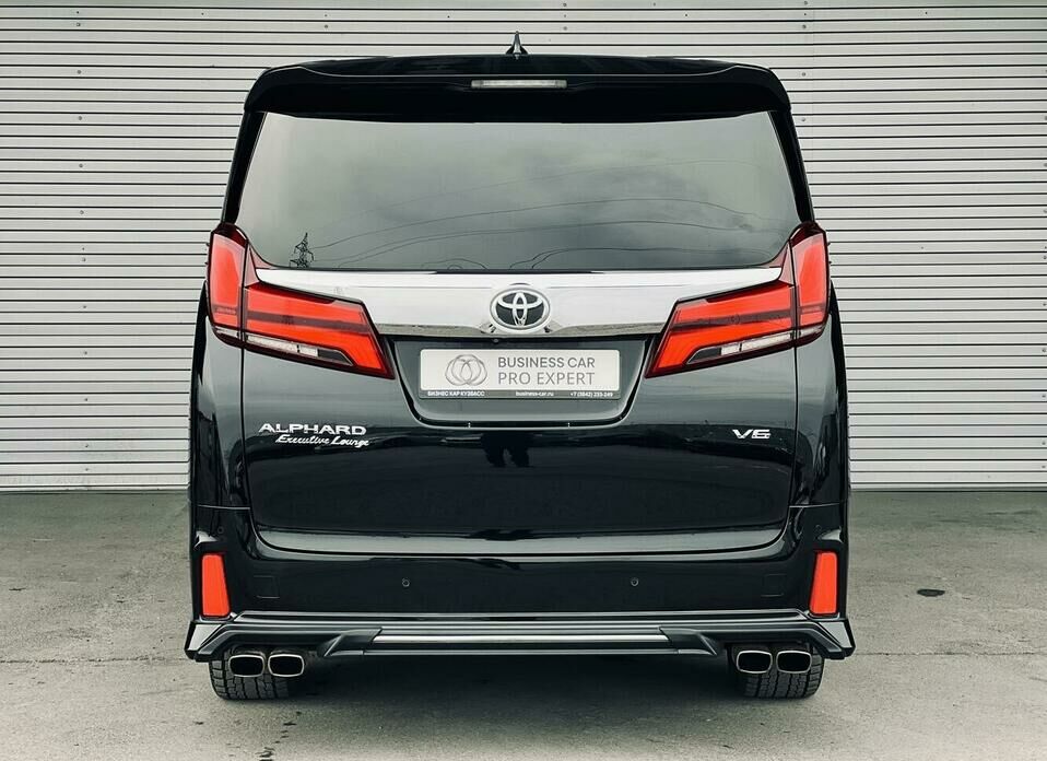 Toyota Alphard 3.5 AT (300 л.с.) 4WD