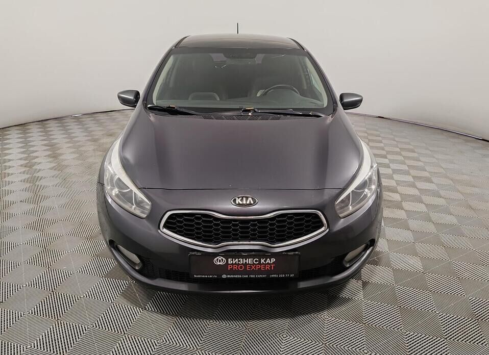 Kia Ceed, II 1.6 AT (129 л.с.)