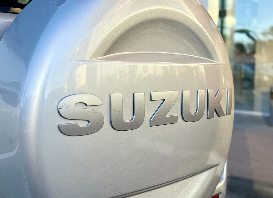 Suzuki Grand Vitara, III Рестайлинг 2.4 AT (169 л.с.) 4WD