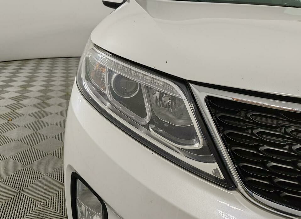 Kia Sorento 2.2d AT (197 л.с.) 4WD