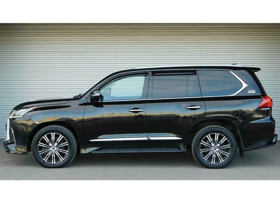 Lexus LX 450d 4.5d AT (272 л.с.) 4WD