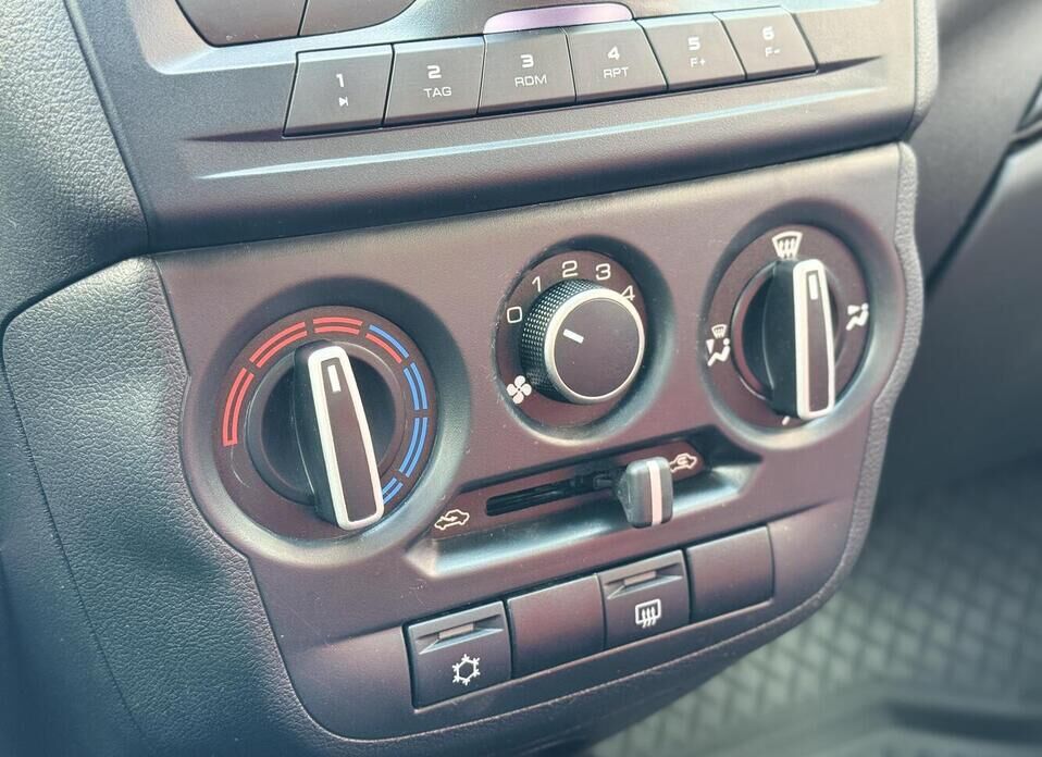 LADA (ВАЗ) Granta, I Рестайлинг Cross 1.6 MT (90 л.с.)