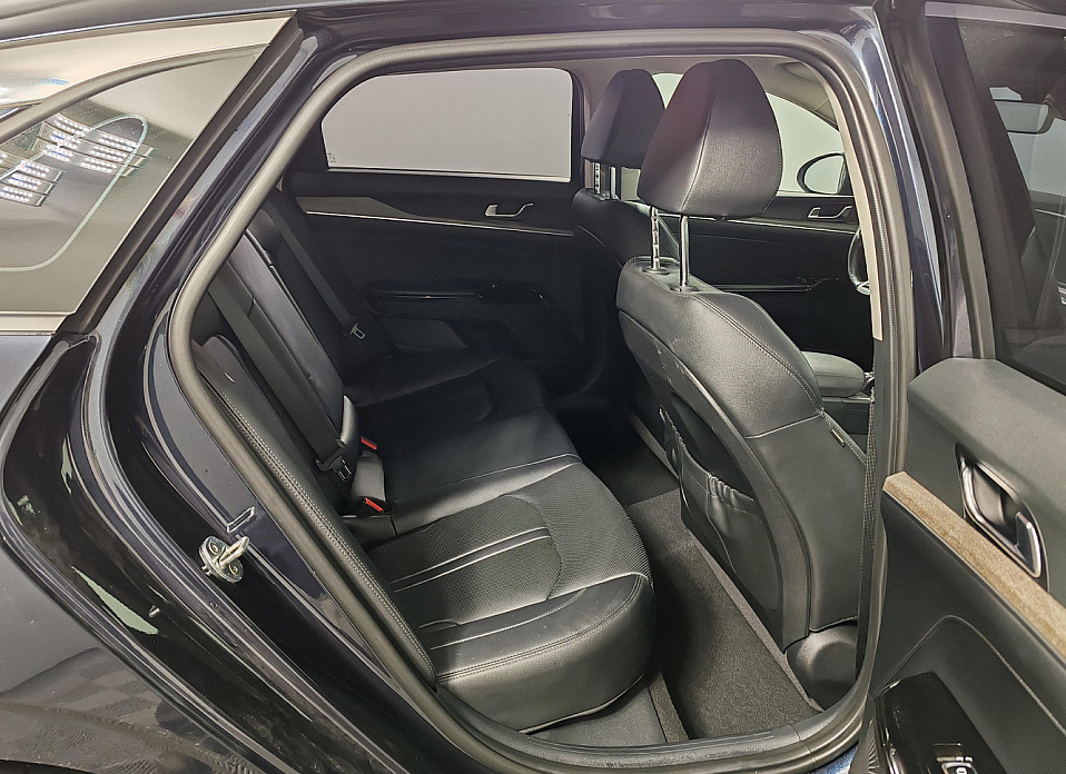 Kia K5, III 2.5 AT (194 л.с.)