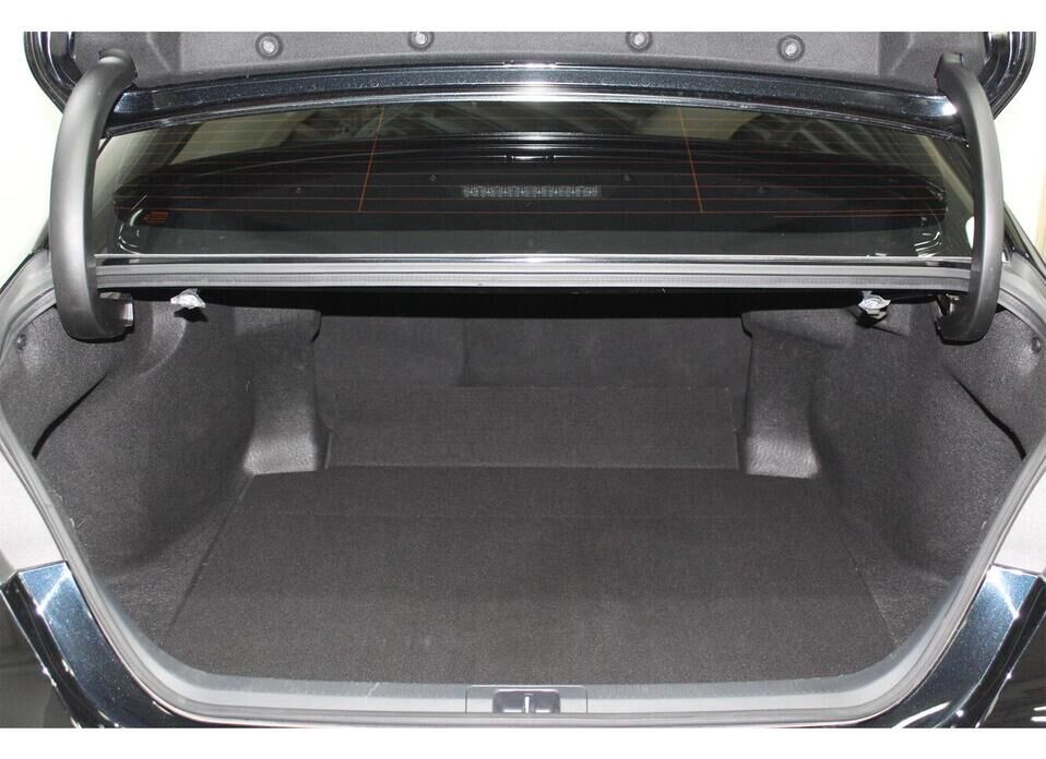 Toyota Camry, VIII (XV70) Рестайлинг 2.0 CVT (150 л.с.)