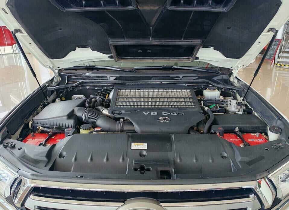 Toyota Land Cruiser 4.5d AT (249 л.с.) 4WD