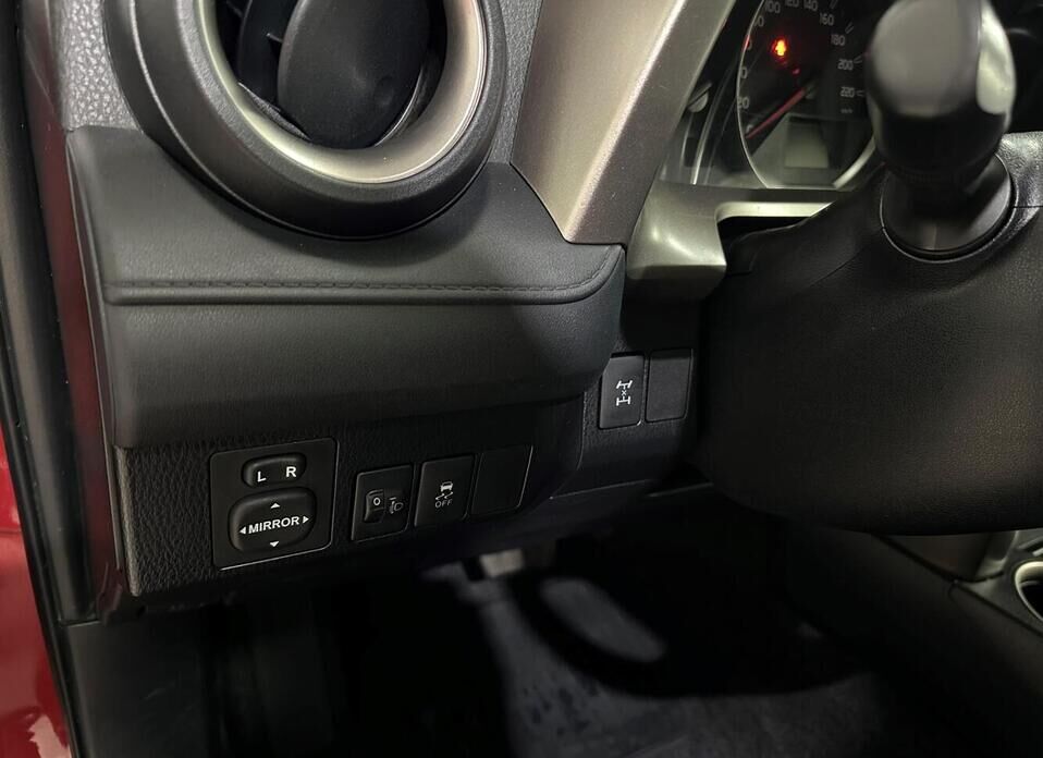 Toyota RAV4, IV (CA40) 2.0 CVT (146 л.с.) 4WD