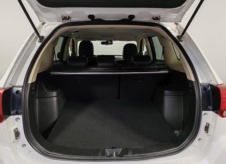 Mitsubishi Outlander, III Рестайлинг 2 2.0 CVT (146 л.с.) 4WD