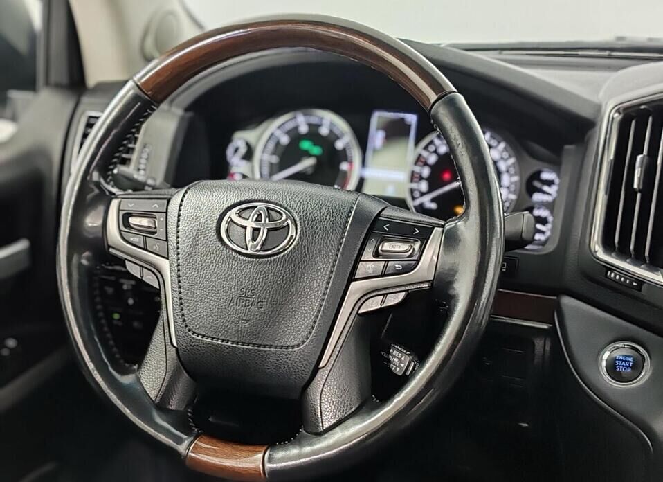 Toyota Land Cruiser 4.6 AT (309 л.с.) 4WD