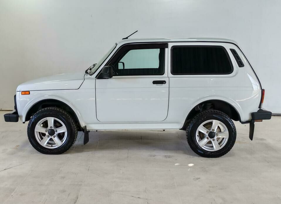 LADA (ВАЗ) Niva Legend 1.7 MT (83 л.с.) 4WD
