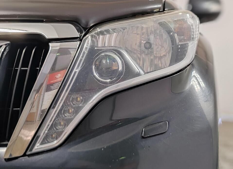 Toyota Land Cruiser Prado, 150 Series Рестайлинг 1 3.0d AT (173 л.с.) 4WD