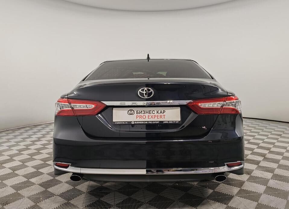 Toyota Camry, VIII (XV70) Рестайлинг 2.5 AT (206 л.с.)