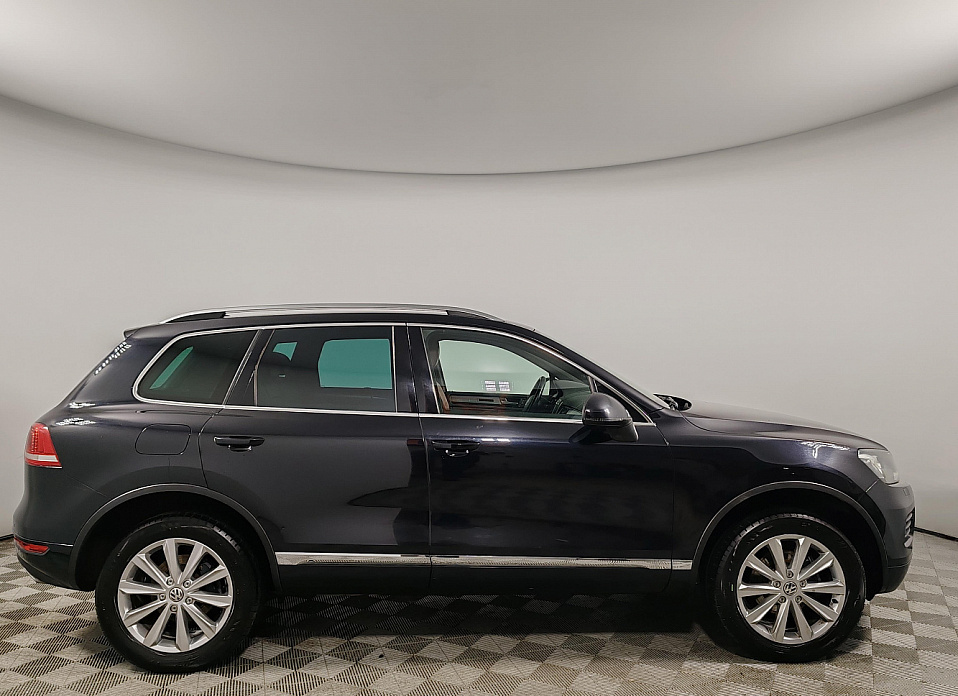 Volkswagen Touareg, II 3.0d AT (245 л.с.) 4WD