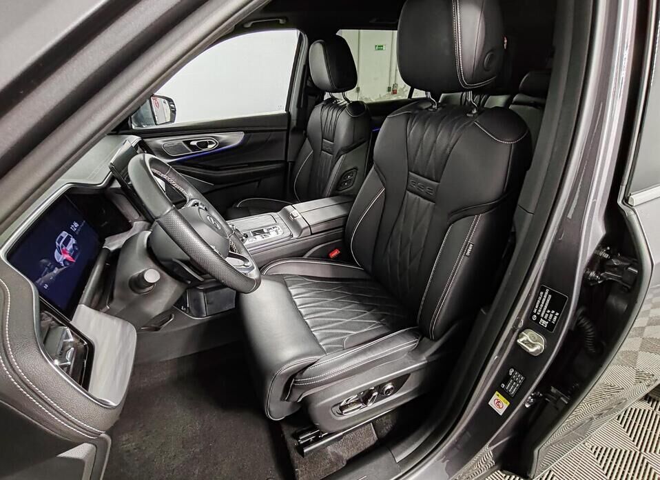 GAC GS8 2.0 AT (231 л.с.) 4WD