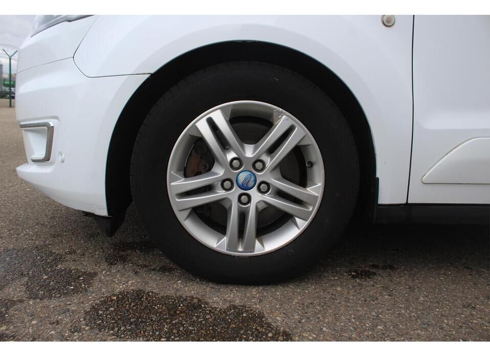 Ford Tourneo Connect, II Рестайлинг 1.5d AT (120 л.с.)