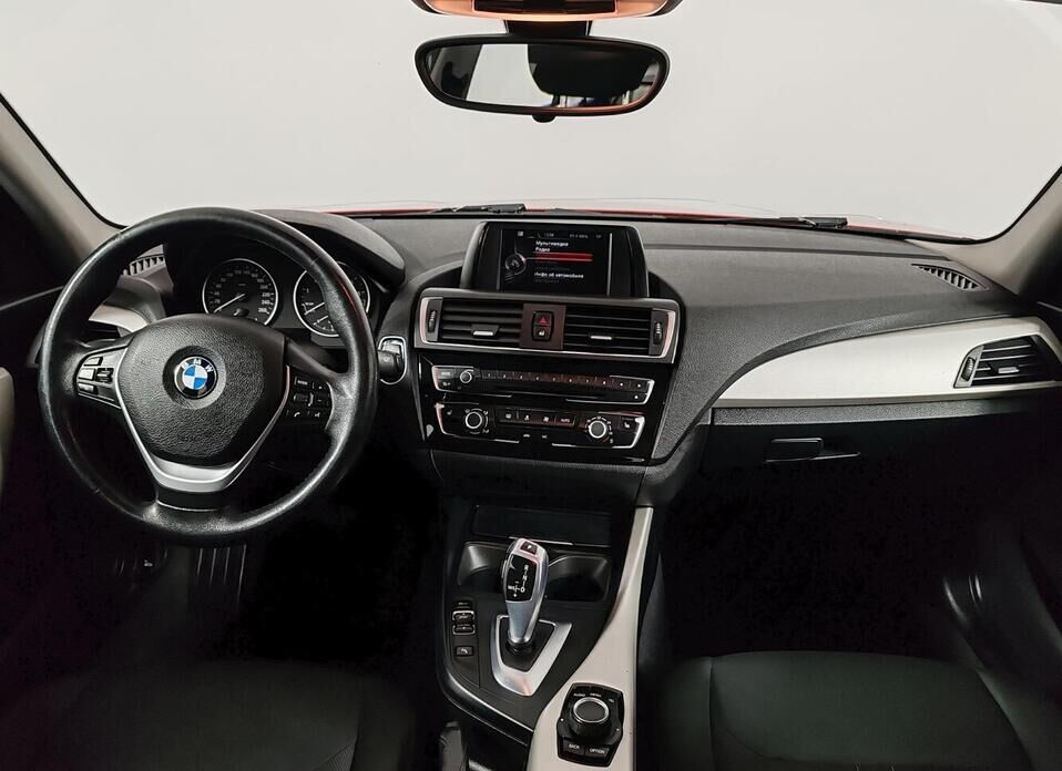 BMW 1 серии, II (F20/F21) Рестайлинг 118i 1.5 AT (136 л.с.)
