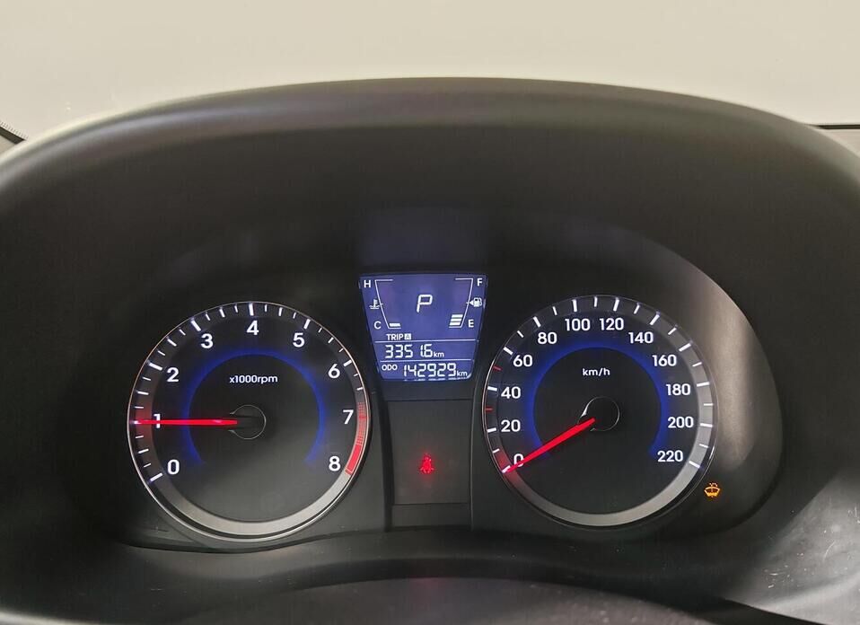 Hyundai Solaris 1.6 AT (123 л.с.)