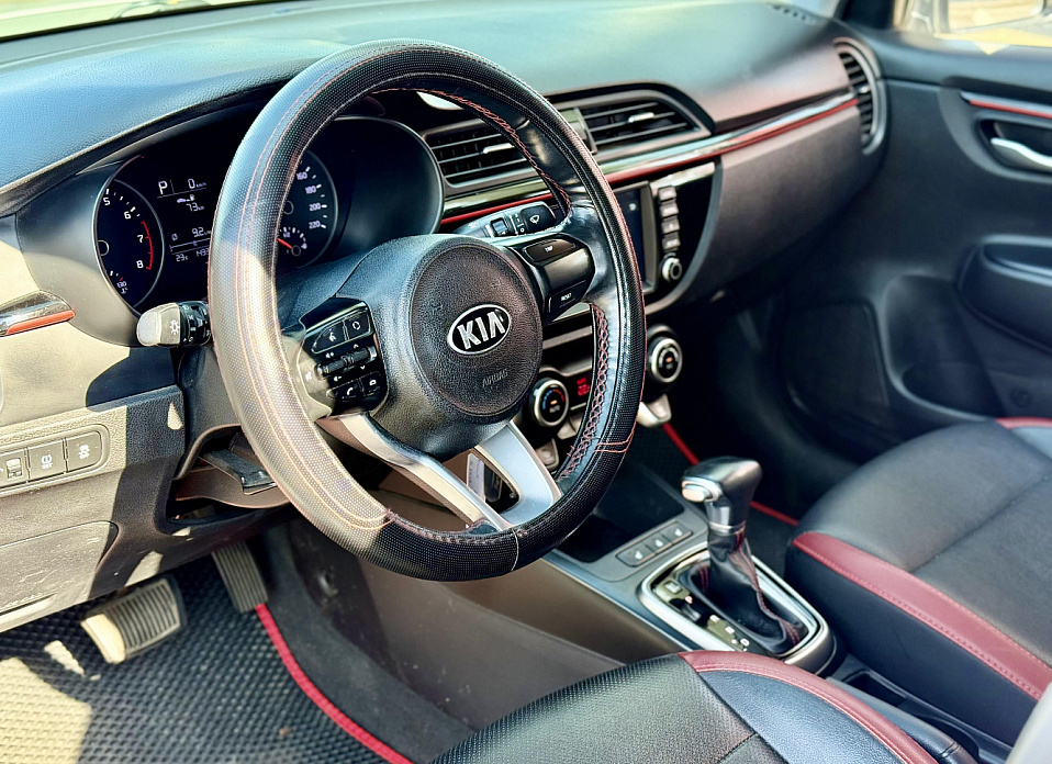 Kia Rio, IV 1.6 AT (123 л.с.)