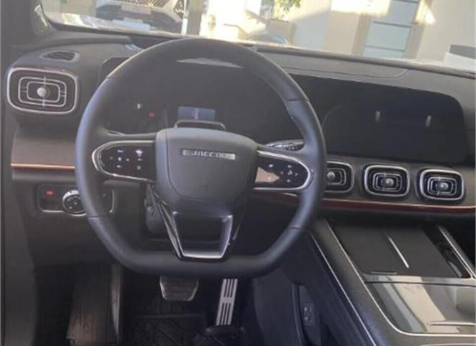 Jaecoo J8 2.0 AMT (249 л.с.) 4WD