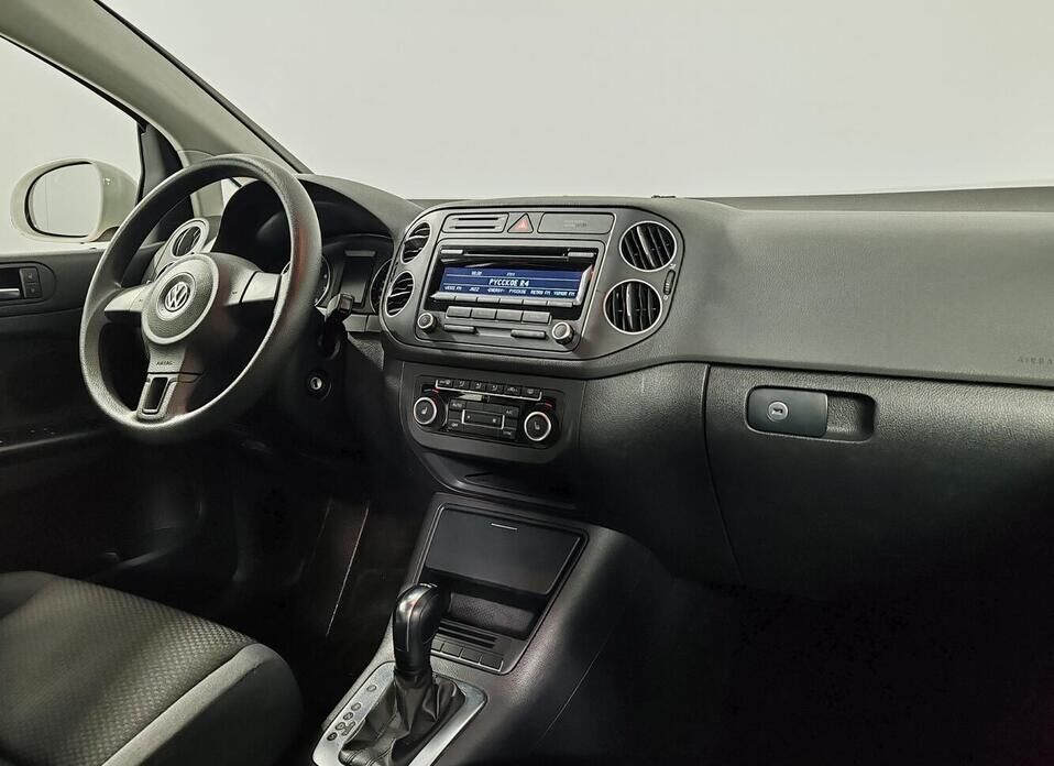 Volkswagen Golf Plus, II 1.4 AMT (122 л.с.)