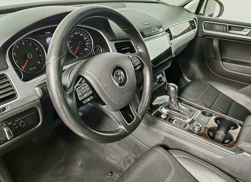 Volkswagen Touareg 3.6 AT (249 л.с.) 4WD