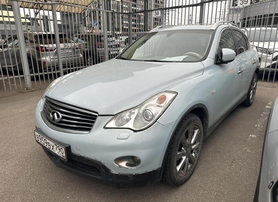 Infiniti EX EX25 2.5 AT (222 л.с.) 4WD