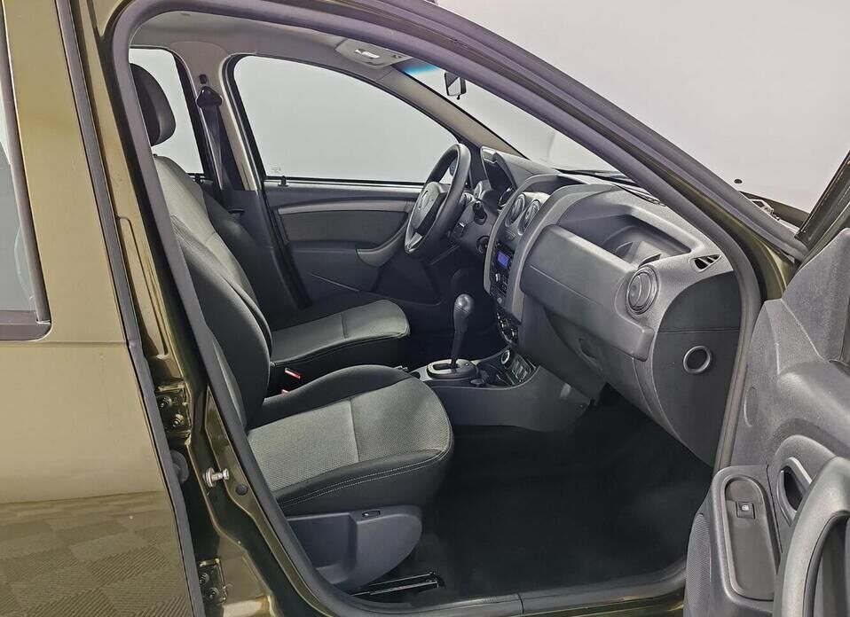 Renault Duster 2.0 AT (143 л.с.) 4WD