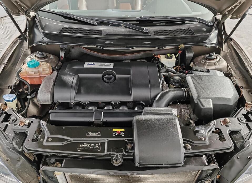 Volvo XC90, I Рестайлинг 3.2 AT (238 л.с.) 4WD