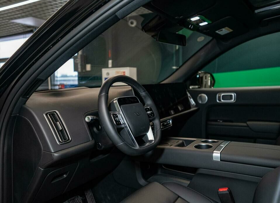 LiXiang L7 52.3 kWh 1.5hyb AT (449 л.с.) 4WD