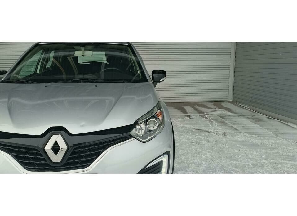 Renault Kaptur 1.6 CVT (114 л.с.)