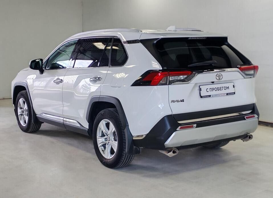 Toyota RAV4, V (XA50) 2.0 MT (149 л.с.)