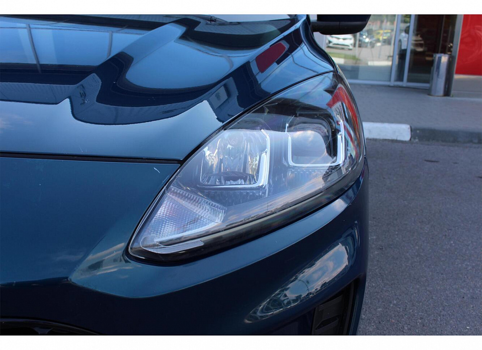 Ford Escape, III Рестайлинг 1.5 AT (182 л.с.)