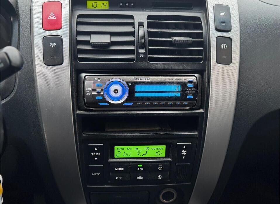 Hyundai Tucson, I 2.0 AT (141 л.с.) 4WD