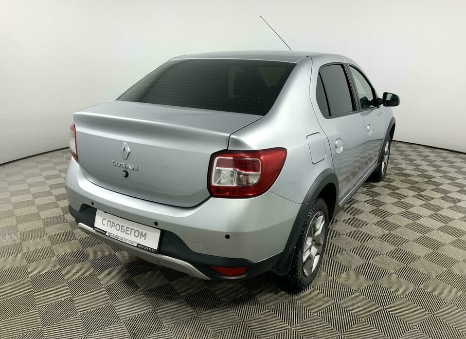 Renault Logan Stepway 1.6 CVT (113 л.с.)