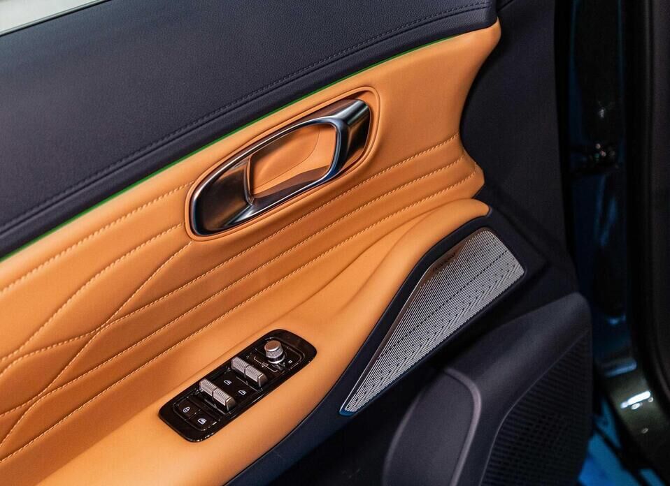 Geely EX5 EM-i 1.5hyb AT (167 л.с.)